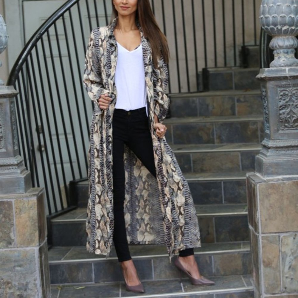 Nostalgia Snakeskin Duster Kimono NWT • Boho • Side Slits Jacket Black White